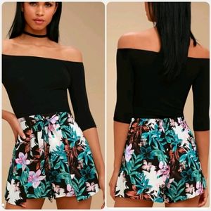 Lulu's Waialae Black Tropical Tie-Front Shorts